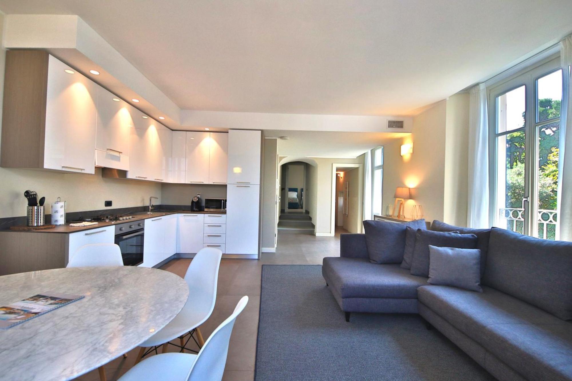 Liszt Tower by KlabHouse Apartman Bellagio Kültér fotó