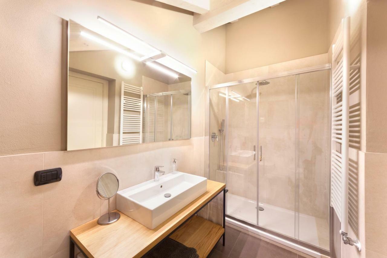 Liszt Tower by KlabHouse Apartman Bellagio Kültér fotó